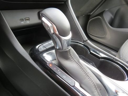 Used 2025 Buick Encore GX Preferred FWD image 20
