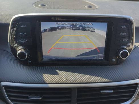 Used 2019 Hyundai Tucson SE image 19