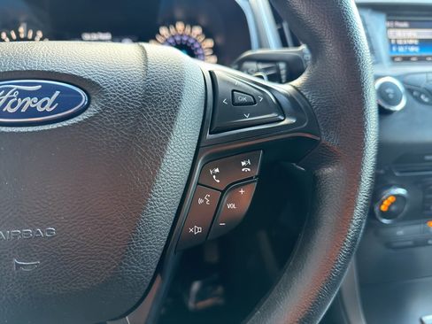 Used 2017 Ford Edge SE image 22