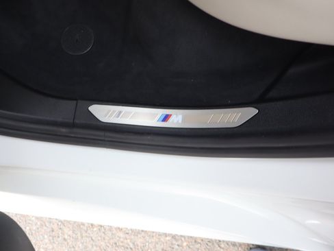 Used 2022 BMW X5 xDrive45e w/ M Sport Package AWD/4WD image 20