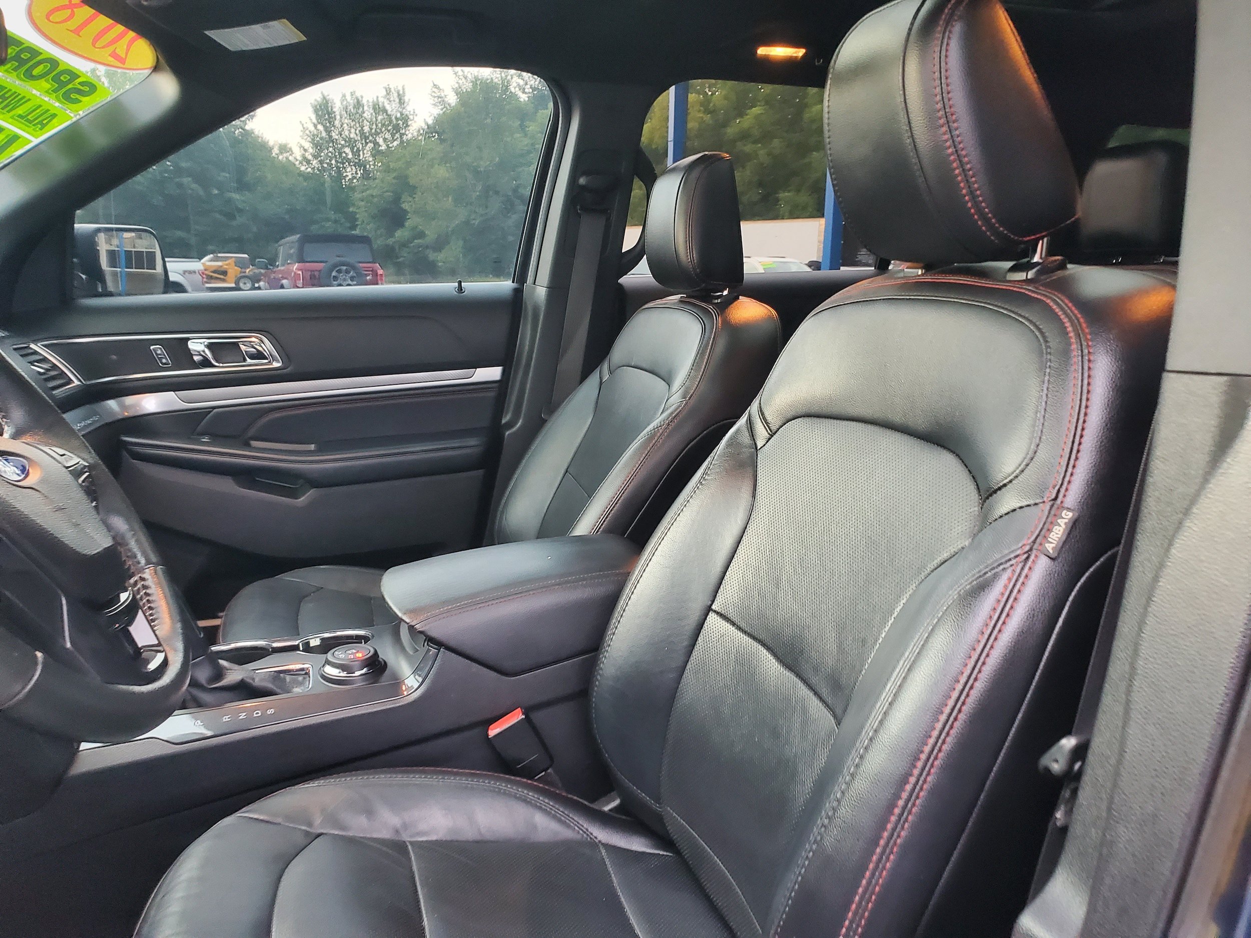 Used 2018 Ford Explorer Sport w/ Equipment Group 401A AWD/4WD image 9