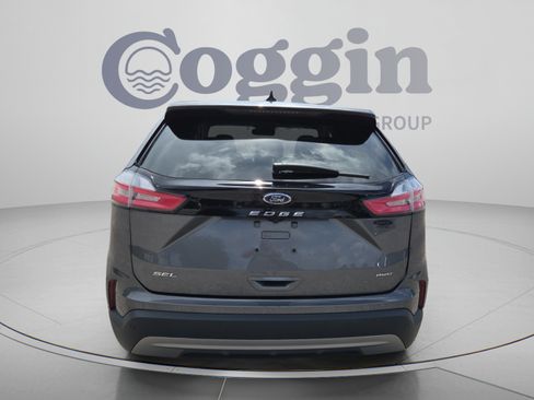 Used 2024 Ford Edge SEL AWD/4WD image 4