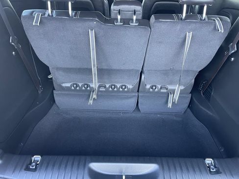New 2026 Chrysler Voyager LX FWD image 19