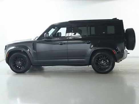 Certified 2024 Land Rover Defender 110 S AWD/4WD image 4