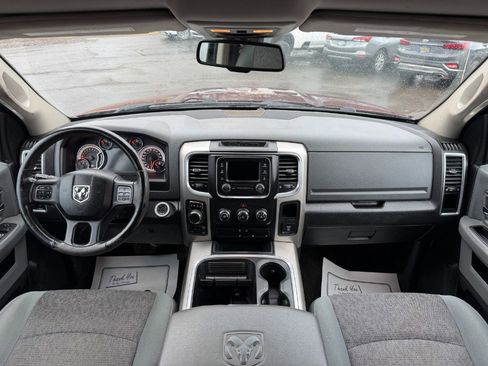 Used 2017 RAM 1500 Classic SLT w/ SLT Plus D←cor Group image 20