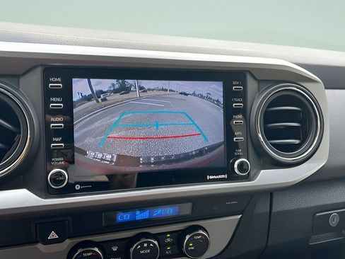 Used 2022 Toyota Tacoma SR5 w/ Technology Package RWD image 14