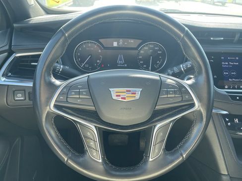 Used 2024 Cadillac XT5 Premium Luxury AWD/4WD image 19