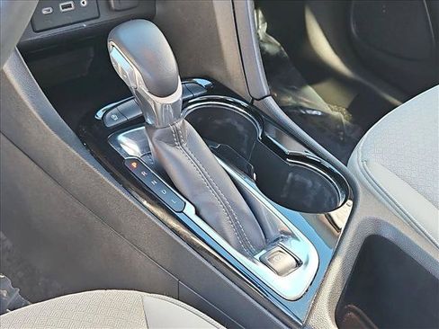 Used 2023 Buick Encore GX Select w/ Safety Package II FWD image 12