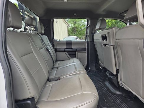 Used 2020 Ford F550 4x4 Crew Cab Super Duty image 18