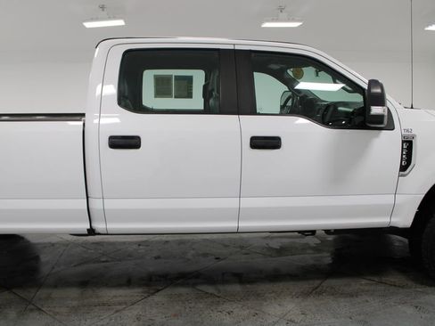 Used 2019 Ford F250 XL w/ STX Appearance Package image 11