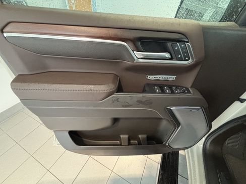Used 2026 GMC Sierra 1500 Denali AWD/4WD image 11