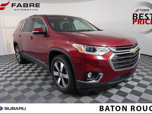 Used 2018 Chevrolet Traverse LT image 1