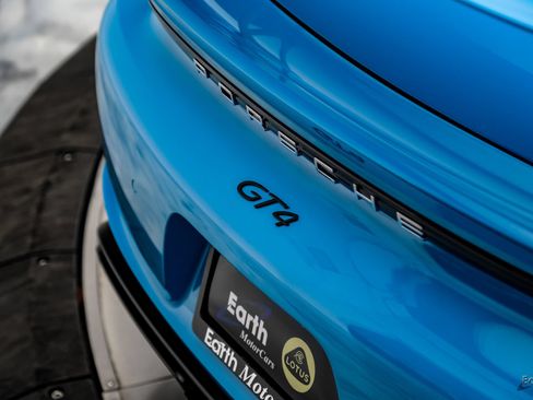 Used 2020 Porsche 718 Cayman GT4 RWD image 36