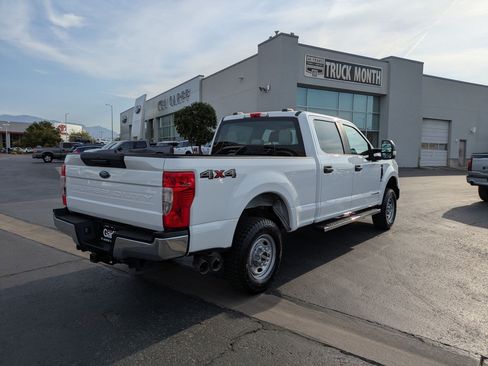 Used 2020 Ford F250 XL w/ Power Equipment Group AWD/4WD image 3