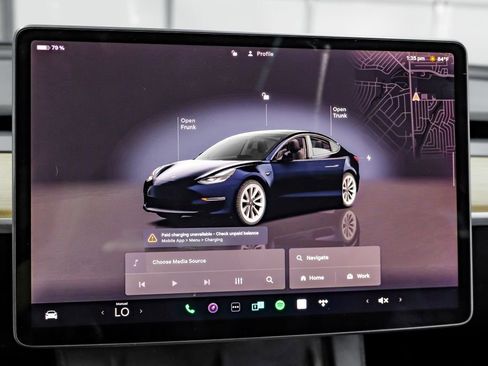 Used 2022 Tesla Model 3 image 28
