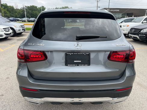Used 2021 Mercedes-Benz GLC 300 4MATIC w/ Premium Package image 4