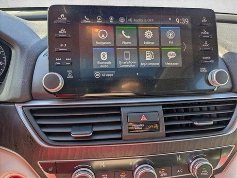 Used 2018 Honda Accord EX-L image 18