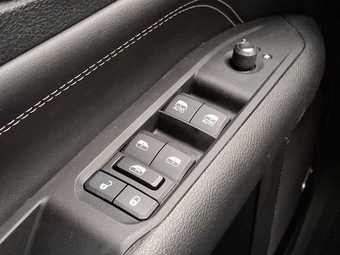 Certified 2022 Jeep Compass High Altitude image 29