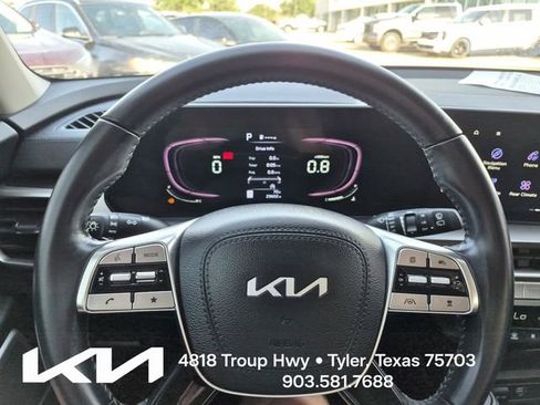 Certified 2023 Kia Telluride S FWD image 31