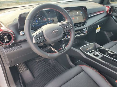 New 2027 Chevrolet Equinox RS w/ Convenience Package III AWD/4WD image 7