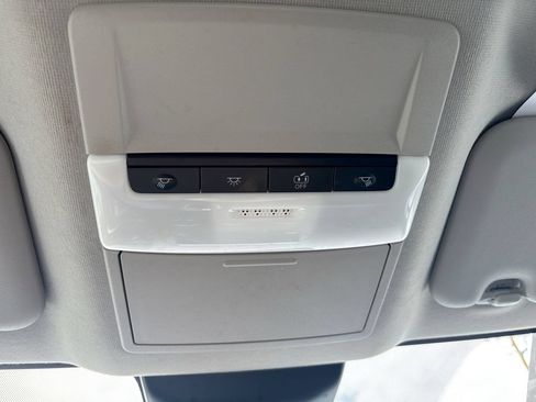 Used 2024 Nissan Sentra SV FWD image 23
