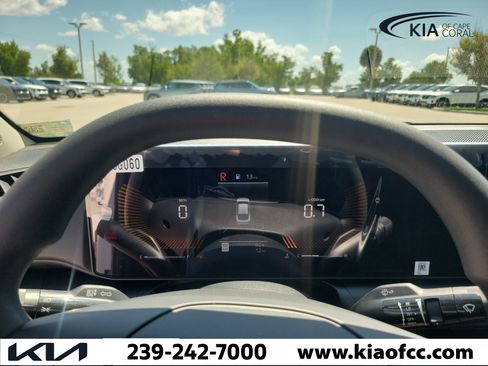 New 2026 Kia K4 FWD image 31