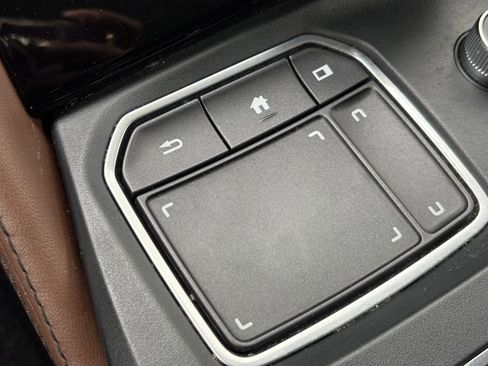 Used 2022 Acura MDX SH-AWD w/ Advance Package image 32