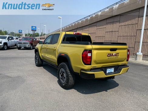 Used 2023 GMC Canyon AT4X w/ Edition 1 AWD/4WD image 5