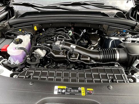 New 2025 Jeep Grand Cherokee L Overland w/ Advanced Protech Group III AWD/4WD image 12