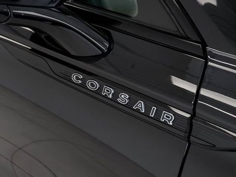 Used 2024 Lincoln Corsair Reserve w/ Jet Appearance Package AWD/4WD image 8