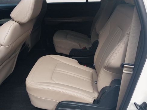 Used 2023 Ford Expedition Max Limited image 22