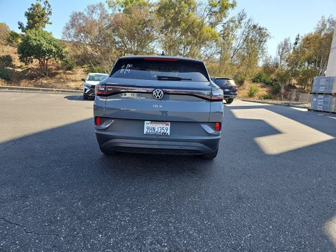 Used 2023 Volkswagen ID.4 S RWD image 6