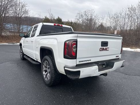 Used 2017 GMC Sierra 1500 SLT image 3