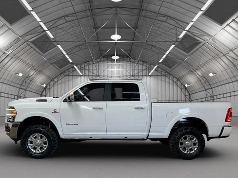 Used 2020 RAM 2500 Laramie AWD/4WD image 2