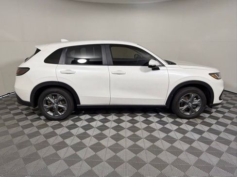 Used 2026 Honda HR-V LX image 7