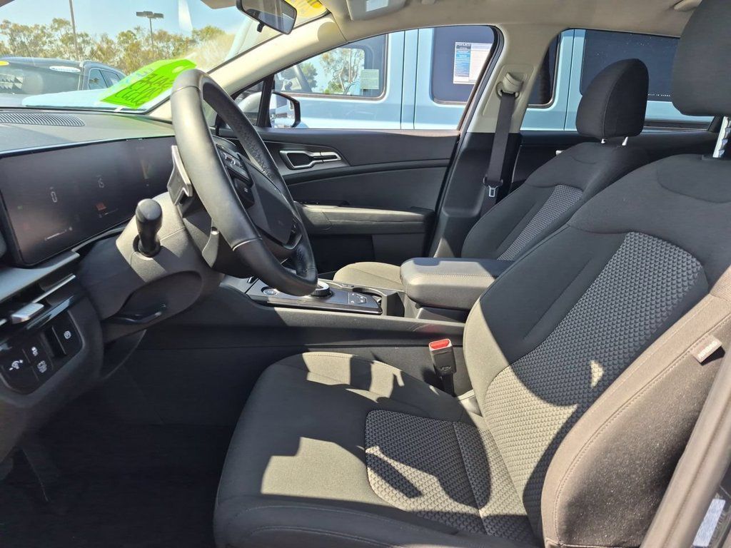 Certified 2026 Kia Sportage S AWD/4WD image 19