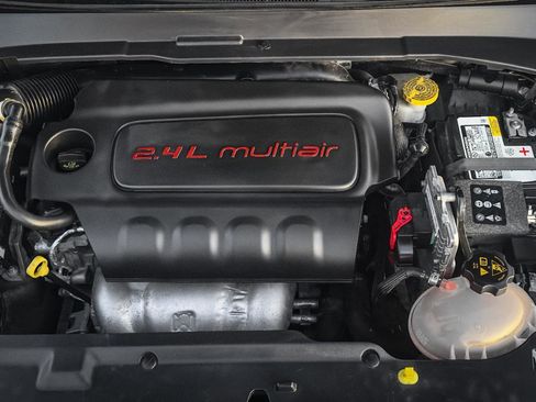 Used 2022 Jeep Compass Latitude w/ Sun and Sound Group image 27