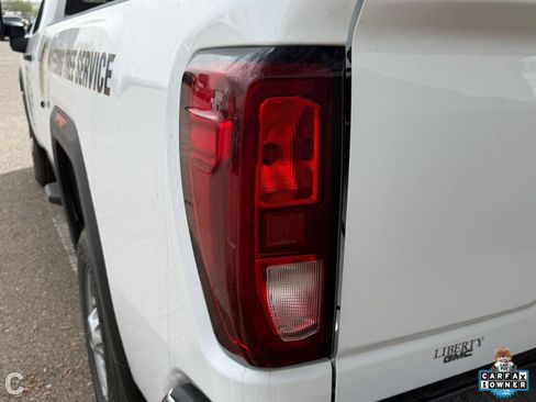 Used 2024 GMC Sierra 2500 Pro w/ Convenience Package RWD image 8