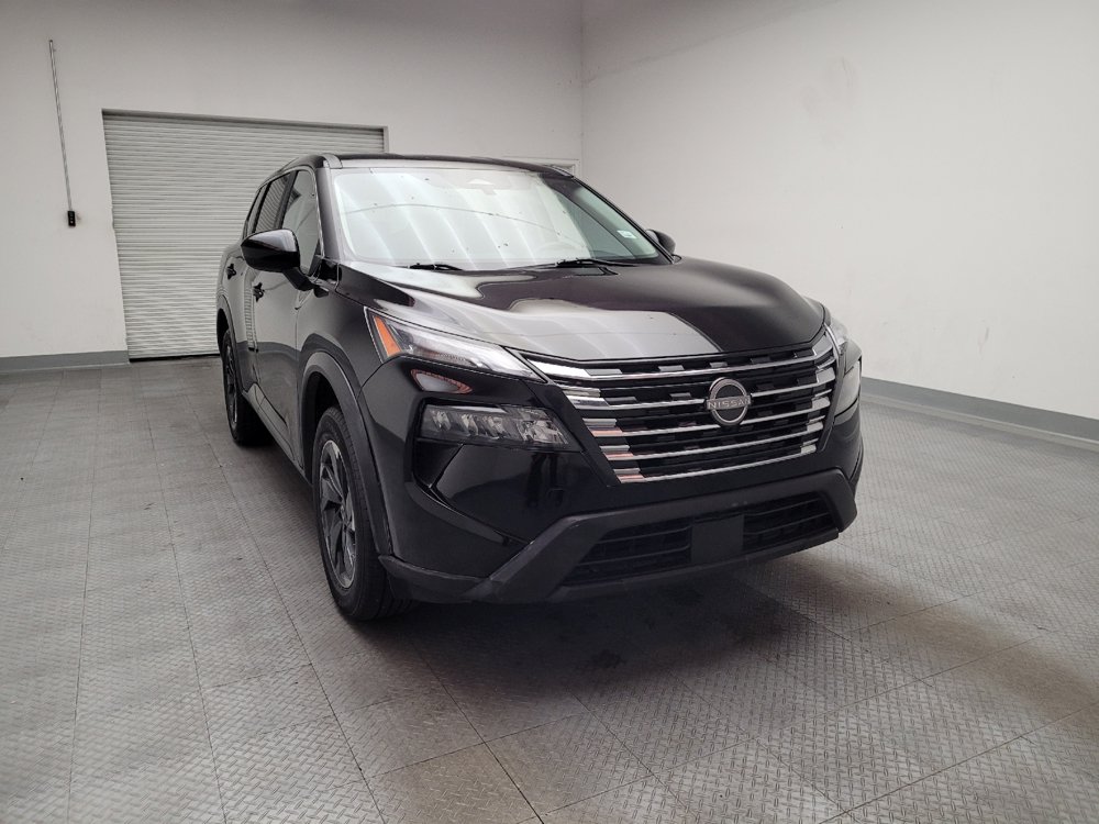 Used 2024 Nissan Rogue SV AWD/4WD image 14