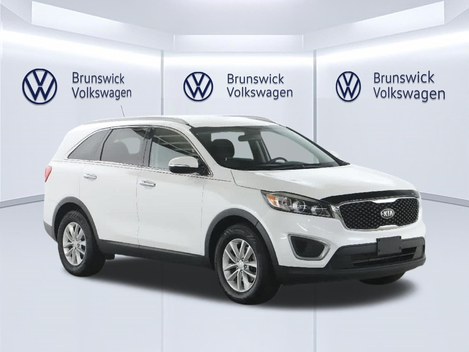 Used 2017 Kia Sorento FWD image 9