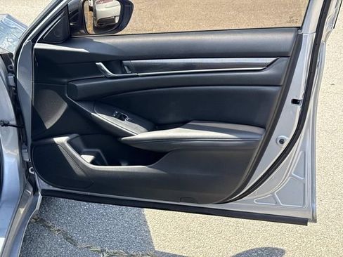 Used 2021 Honda Accord Sport Special Edition image 8