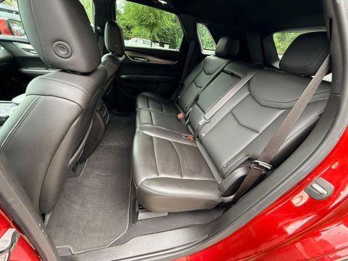Used 2022 Cadillac XT5 Luxury AWD/4WD image 35