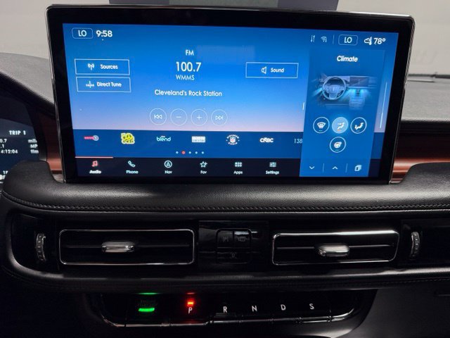 Used 2023 Lincoln Nautilus Reserve AWD/4WD image 38