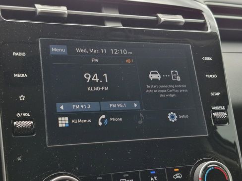 Used 2024 Hyundai Tucson SE image 23