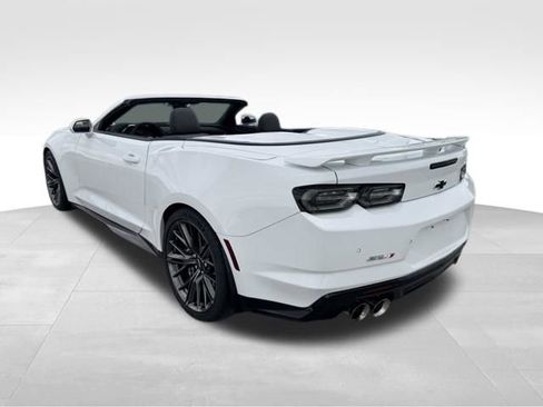 Used 2023 Chevrolet Camaro ZL1 RWD image 6