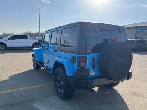 Used 2017 Jeep Wrangler Unlimited Sport image 7