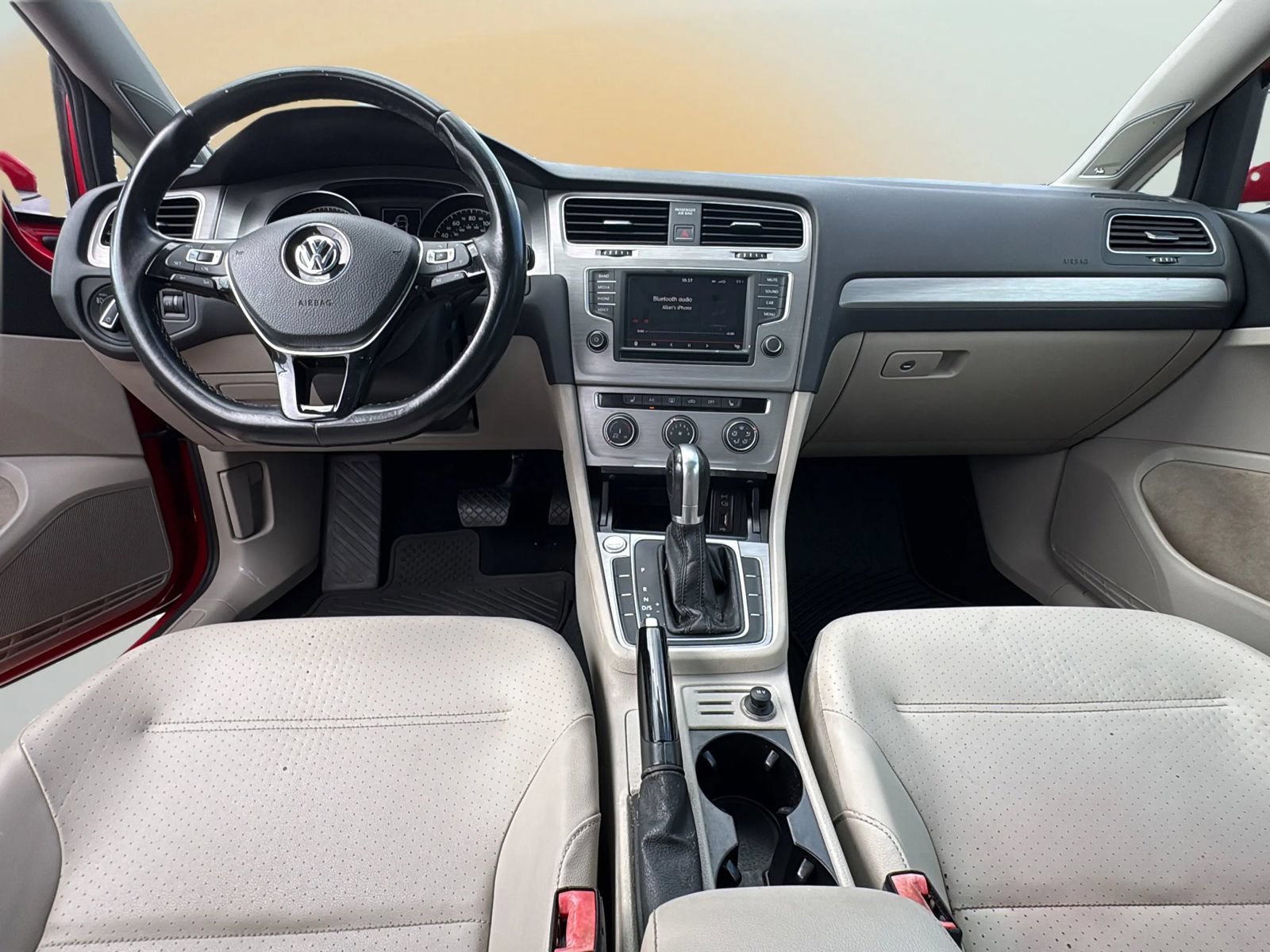 Used 2016 Volkswagen Golf SE FWD image 14