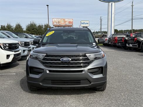 Used 2024 Ford Explorer XLT image 10