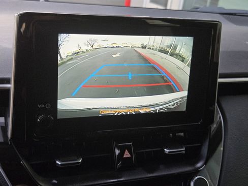 Used 2023 Toyota Corolla XLE image 15