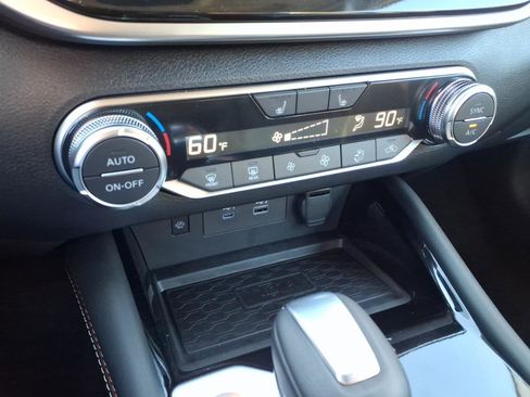 New 2025 Nissan Altima 2.5 SR w/ SR Premium Package image 13